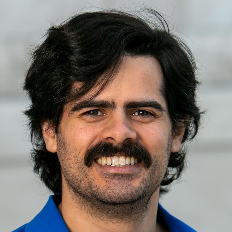 Christopher Caruvana